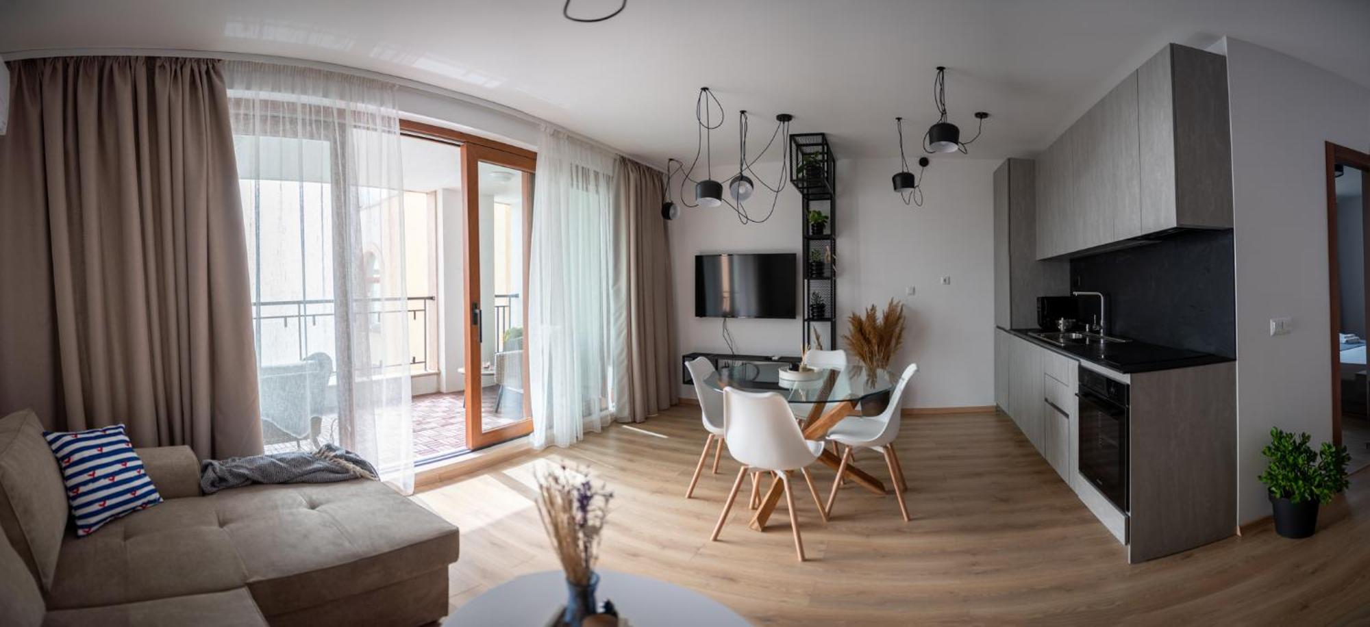 Queen'S Garden Balchik Apartment Exterior photo